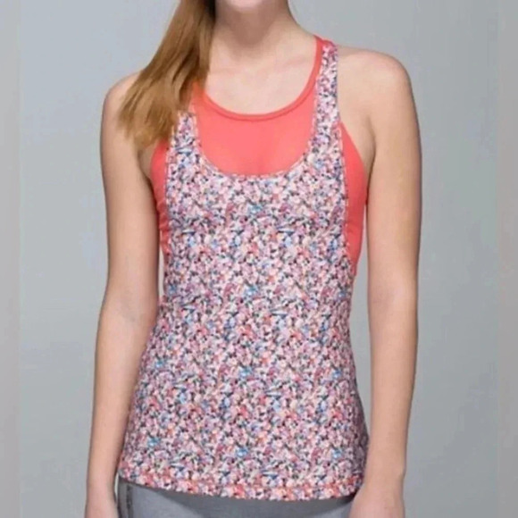 lululemon athletica Tops - Lululemon Mesh With Me Tank - size 8